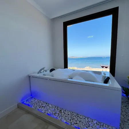 Rota Seaside Hotel *