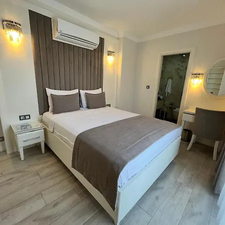 Rota Seaside Hotel *