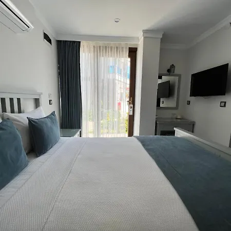 Hotel Rota Seaside *